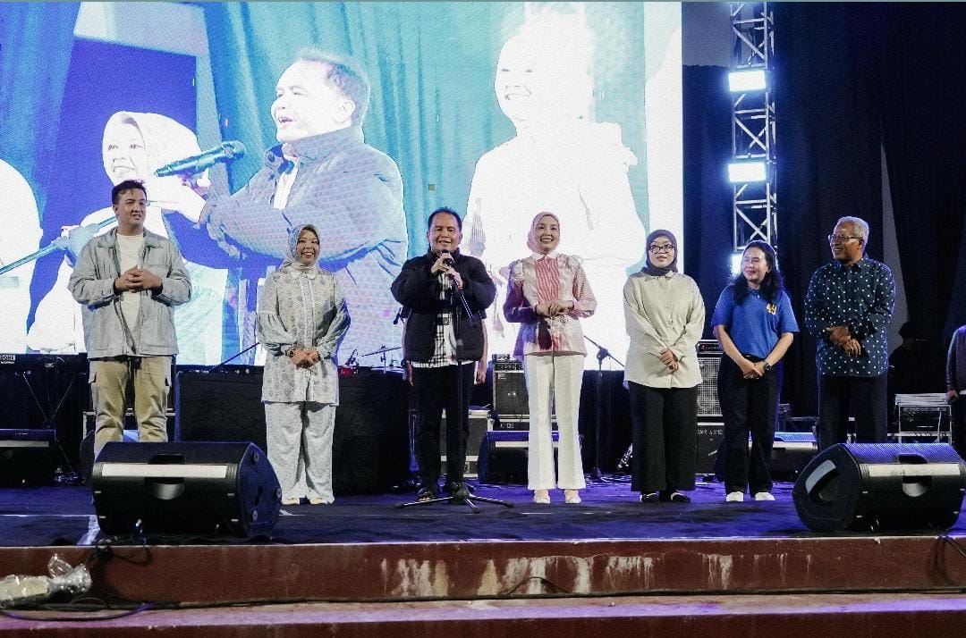 Gubernur Agustiar Sabran Hadiri Hiburan Rakyat Semarak Hari Kemenangan