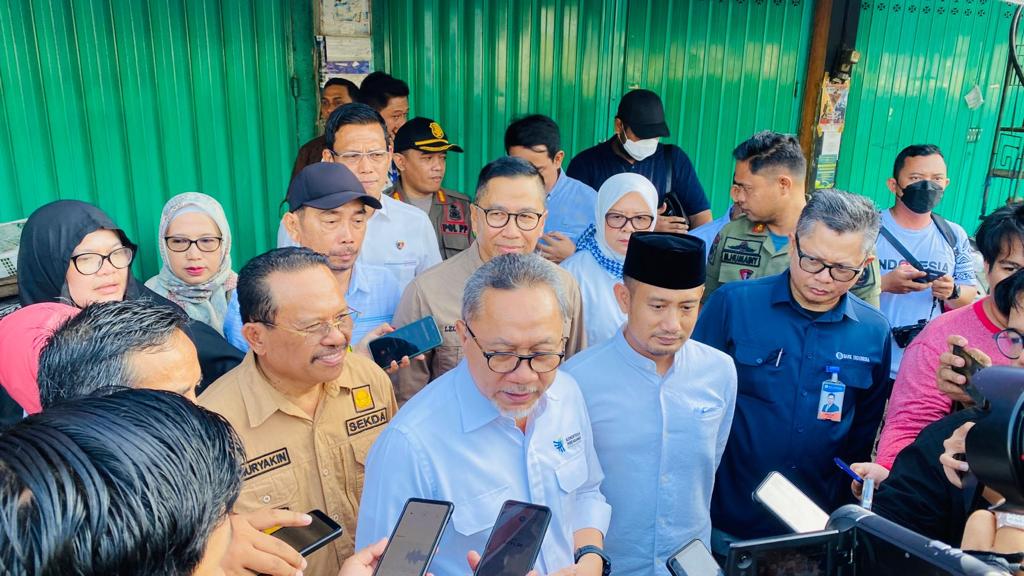Rangkaian Kunker Mendag RI Zulkifli Hasan, Pantau Harga Bapok di Pasar Besar Palangka Raya