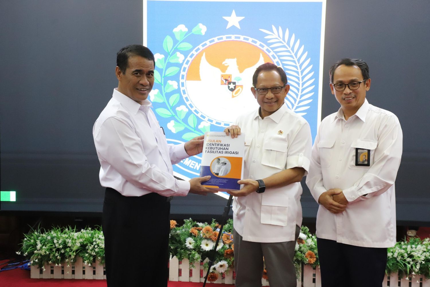 Mendagri : Hadapi Kemarau 2025, Pemda Harus Bergerak Cepat Wujudkan Swasembada Pangan