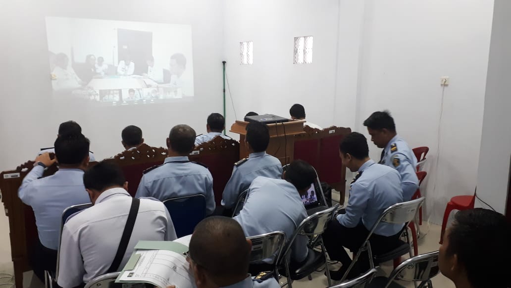 Terkait Pemberian Remisi Anak, LPKA Palangka Raya bersama Divisi Pemasyarakatan ikuti Video conference 