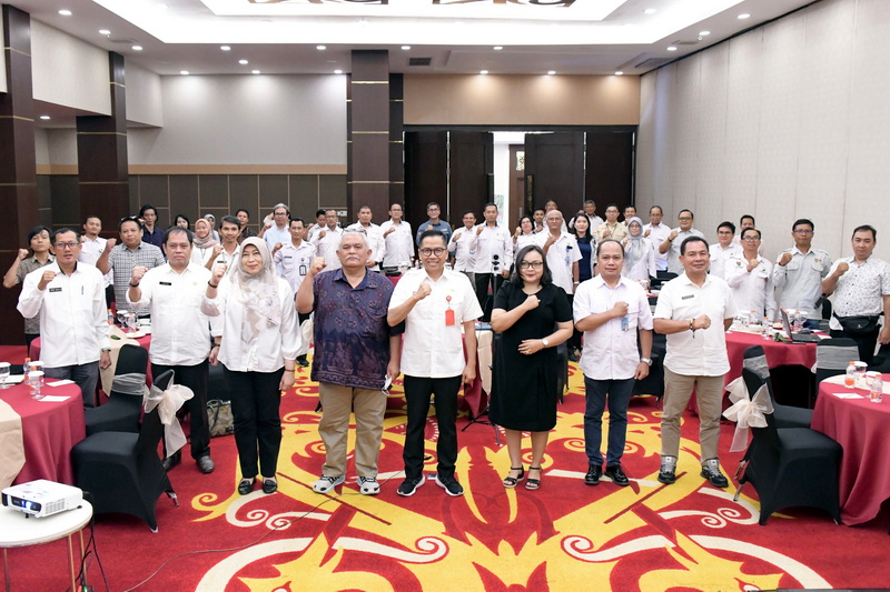 Kepala Bappedalitbang Prov. Kalteng Buka Workshop Penguatan Arsitektur Kelembagaan Kelompok Kerja Pengurangan Emisi dari Deforestasi dan Degradasi Hutan Plus