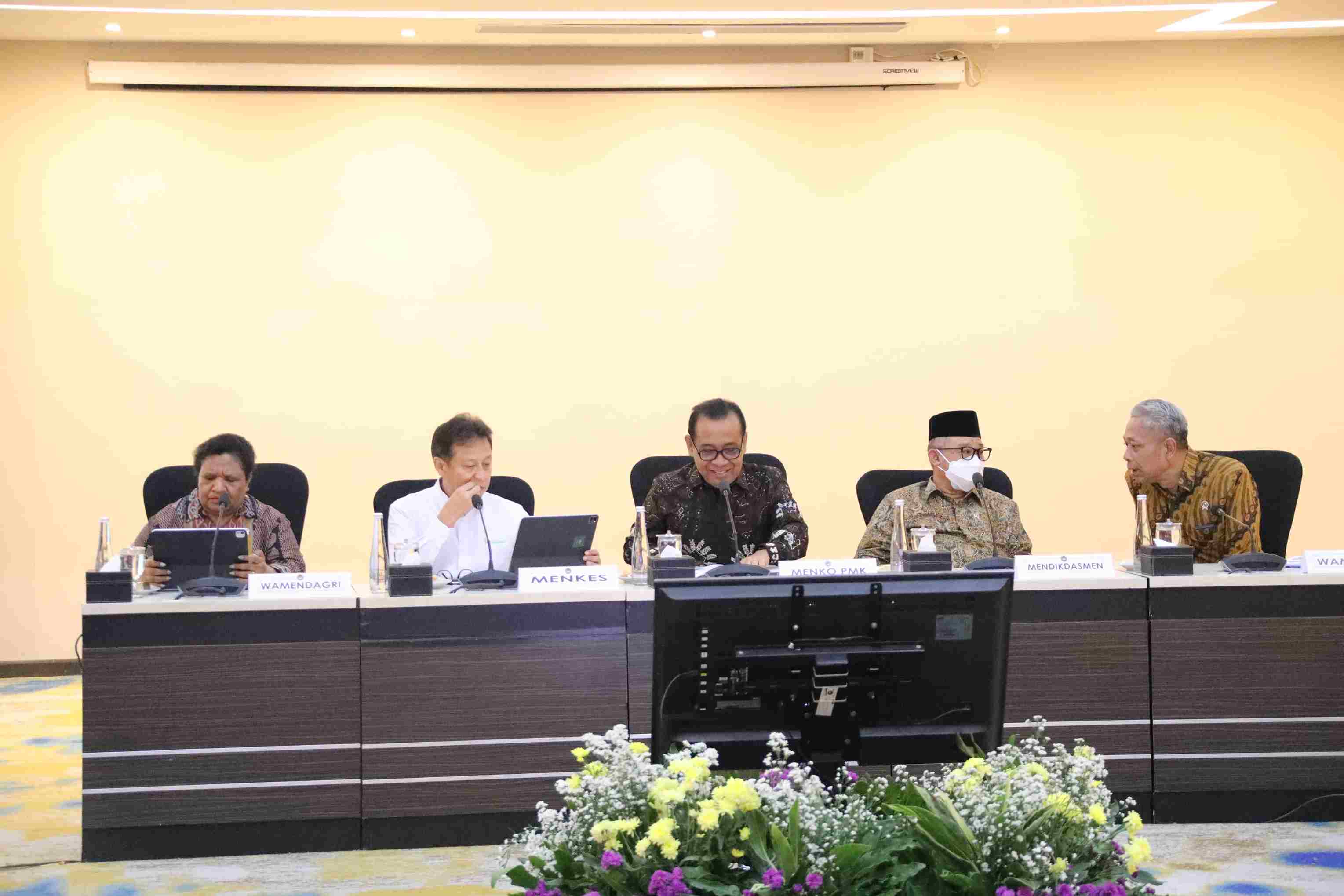 Wamendagri Tegaskan Komitmen Kemendagri Dukung Pemeriksaan Kesehatan Gratis untuk Wujudkan Masyarakat Sehat