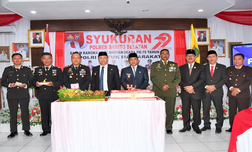 Hadiri HUT Ke-79 Bhayangkara, Bupati Barsel Apresiasi Sinergitas Polri