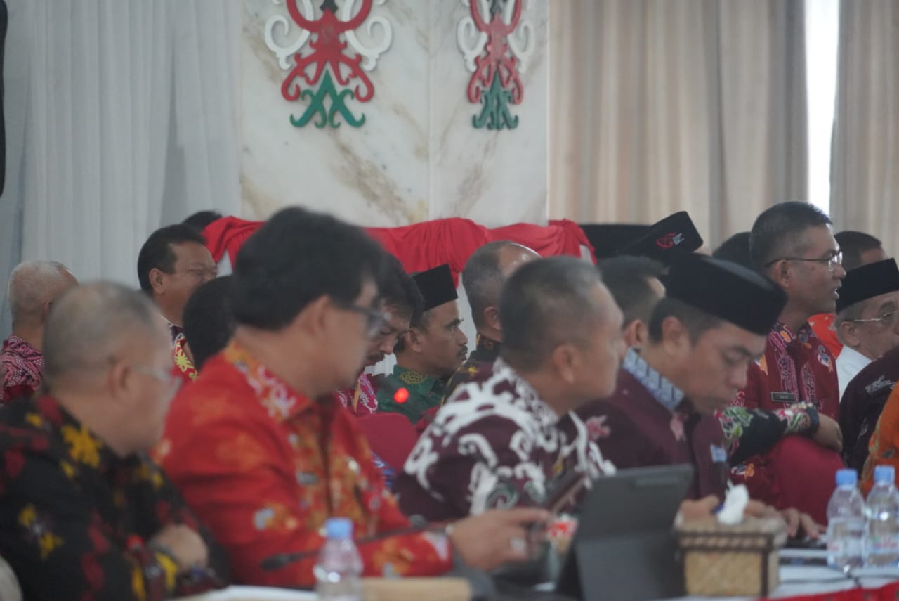 Pimpin Rapat Persiapan Tabligh Akbar, Gubernur Sugianto Sabran Minta Dipersiapkan dengan Matang