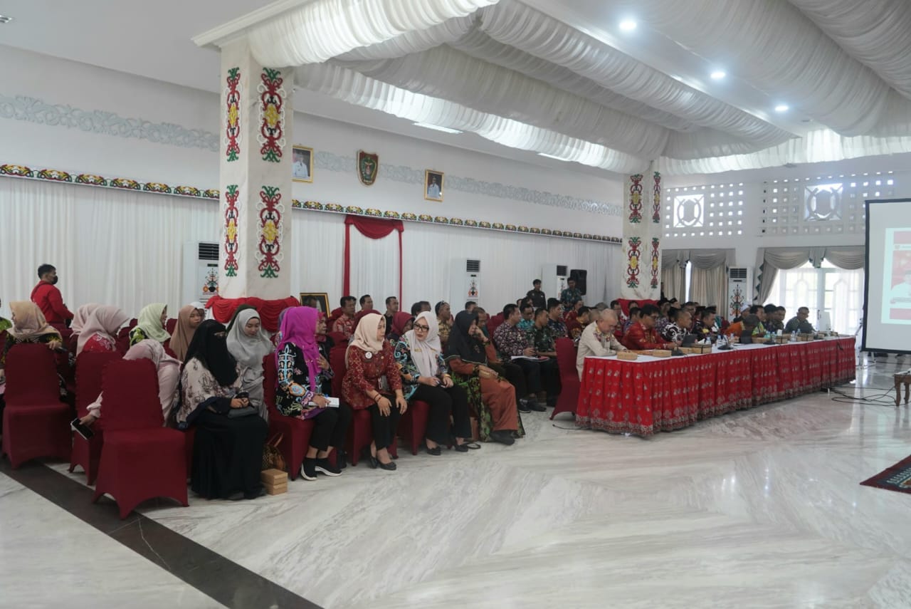 Pimpin Rapat Persiapan Tabligh Akbar, Gubernur Sugianto Sabran Minta Dipersiapkan dengan Matang