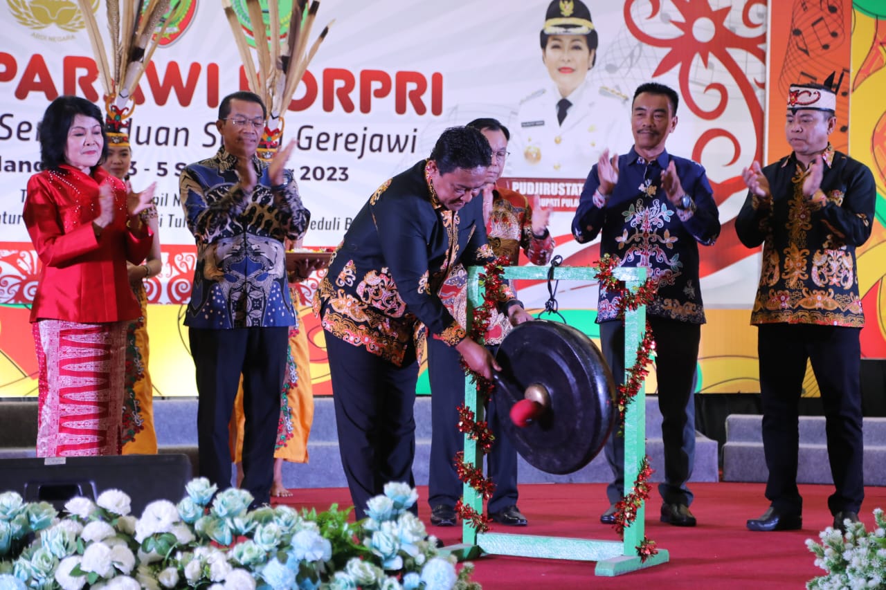 Wagub Edy Pratowo Resmi Buka PESPARAWI IV KORPRI Tingkat Provinsi Kalteng Tahun 2023
