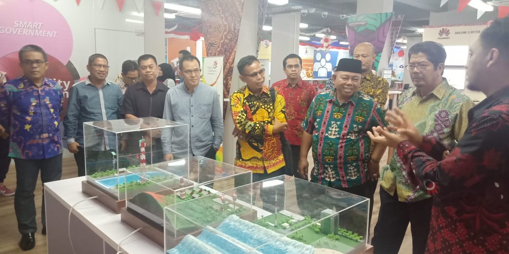 Kepala Dinas Kominfo se Kalteng kunjungi Laboratorium Smartcity