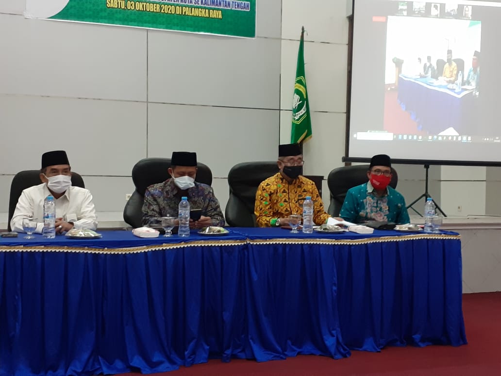 Asisten Bidang Perekonomian dan Pembangunan H. Nurul Edy Hadiri Pelantikan Pengurus Perwakilan Badan Wakaf Indonesia Prov. Kalteng Periode 2020-2023