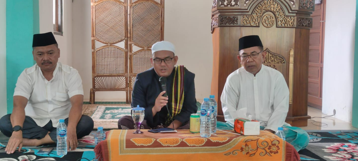 Disnakertrans Prov. Kalteng Peringati Maulid Bersama Masyarakat Eks UPT Sei Gohong 