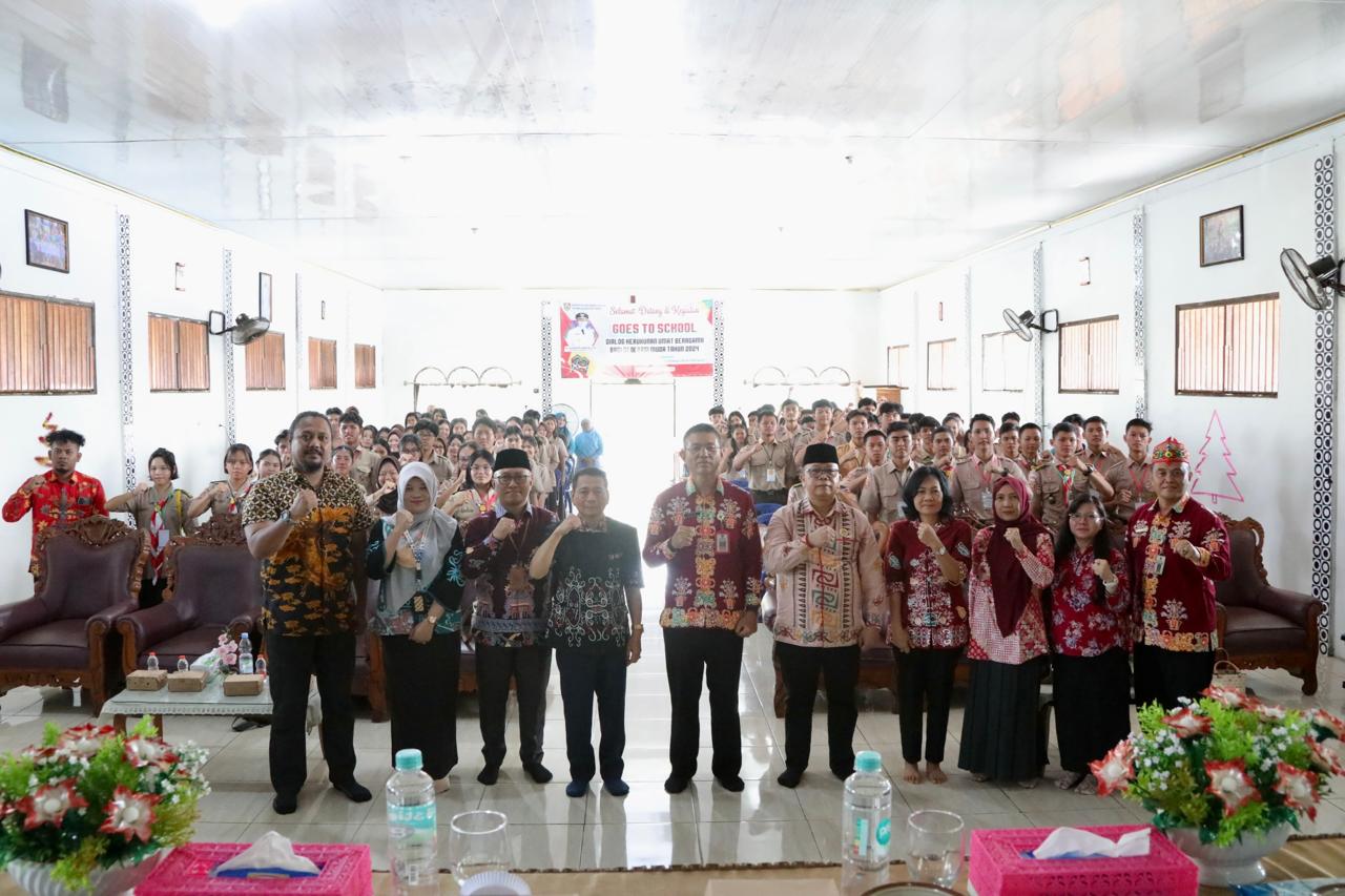 Plh Sahli Gubernur Pemkumpol Ahmad Husain Buka Dialog Kerukunan Umat Beragama Bagi Generasi Muda Tahun 2024 Goes to School 