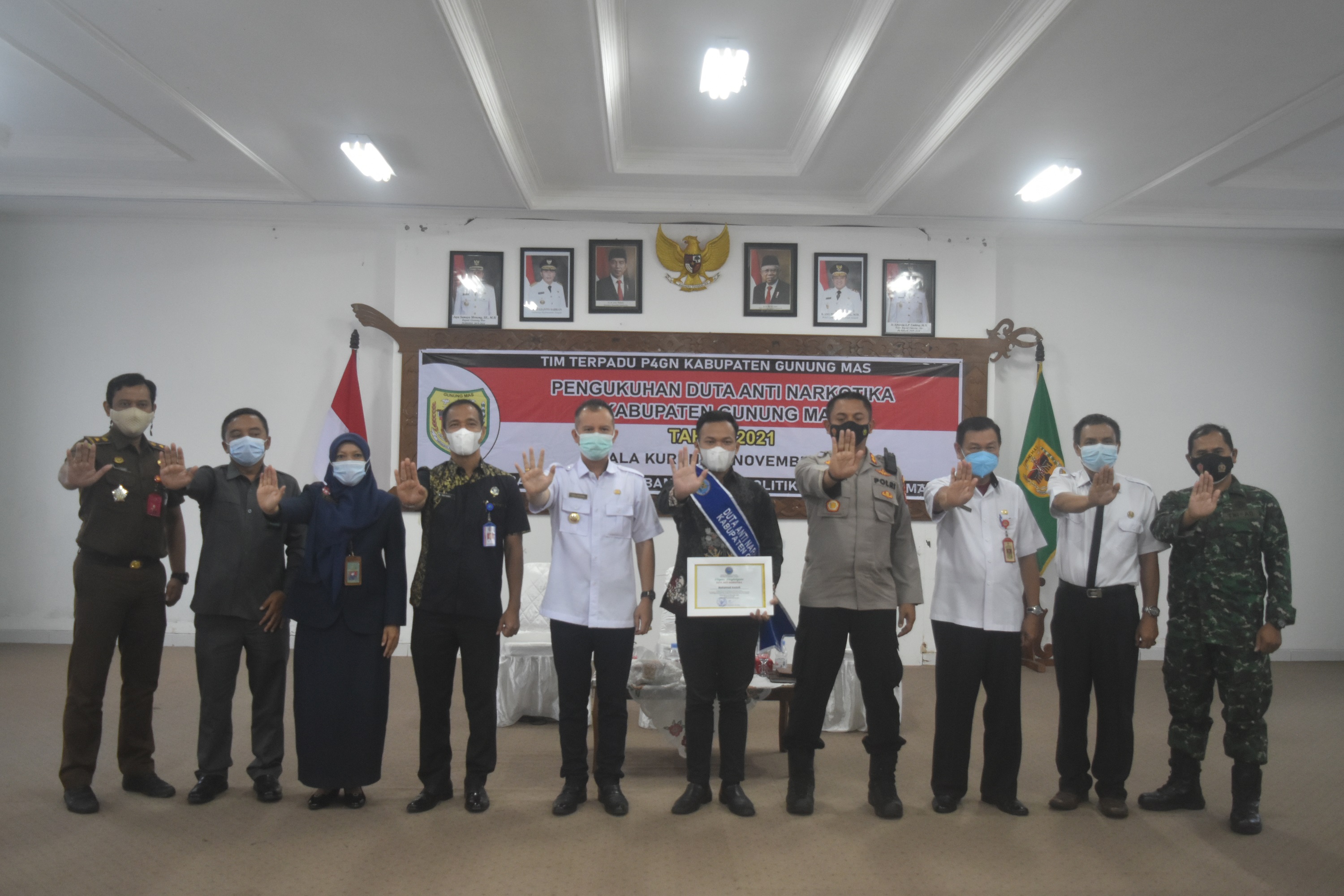  Bupati Gunung Mas Kukuhkan Duta Anti Narkotika  