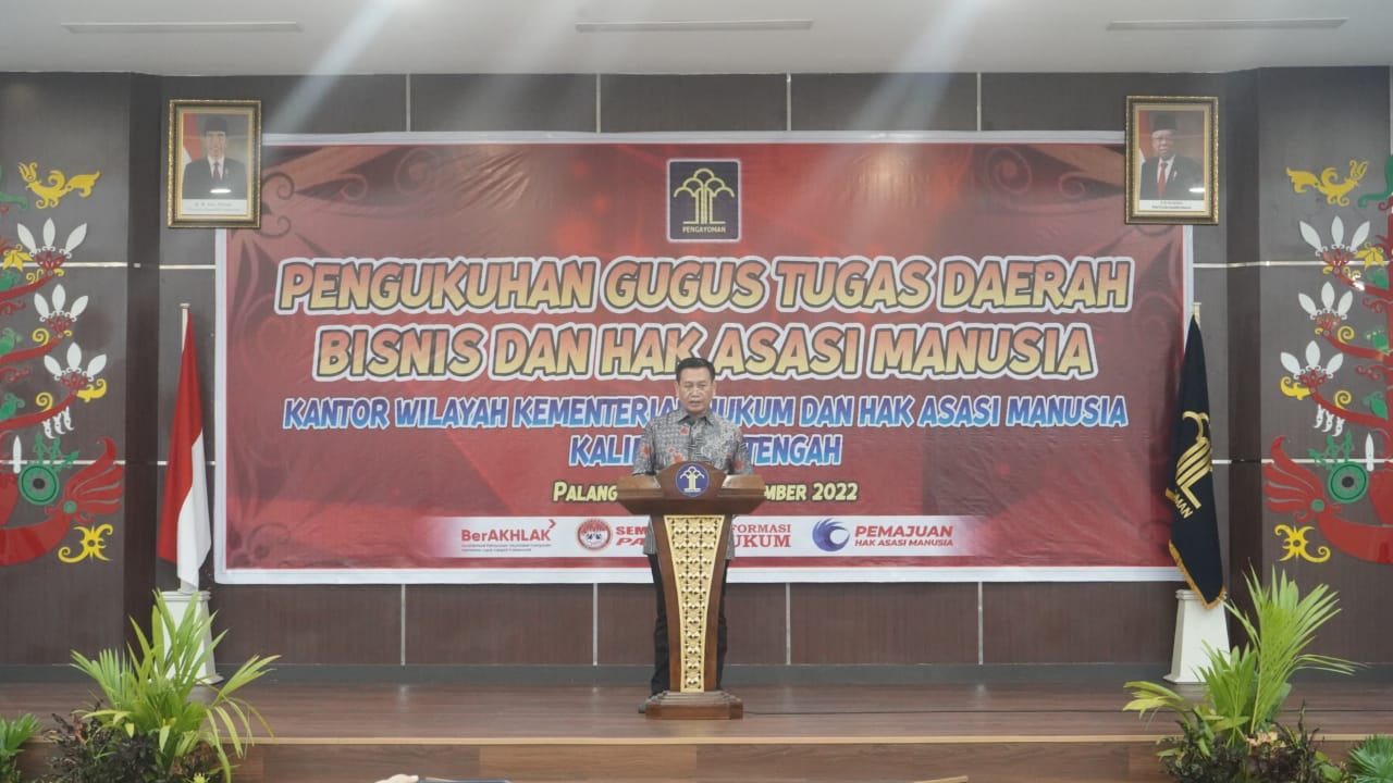 Dirjen HAM Kemenkumham RI Mualimin Abdi Kukuhkan Gugus Tugas Daerah Bisnis dan Hak Asasi Manusia di Lingkungan Kanwil Kemenkumham Kalteng