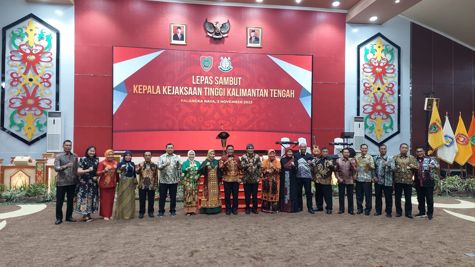 Sekretaris DPRD H. Pajarudinnoor Hadiri Lepas Sambut Kajati Kalteng