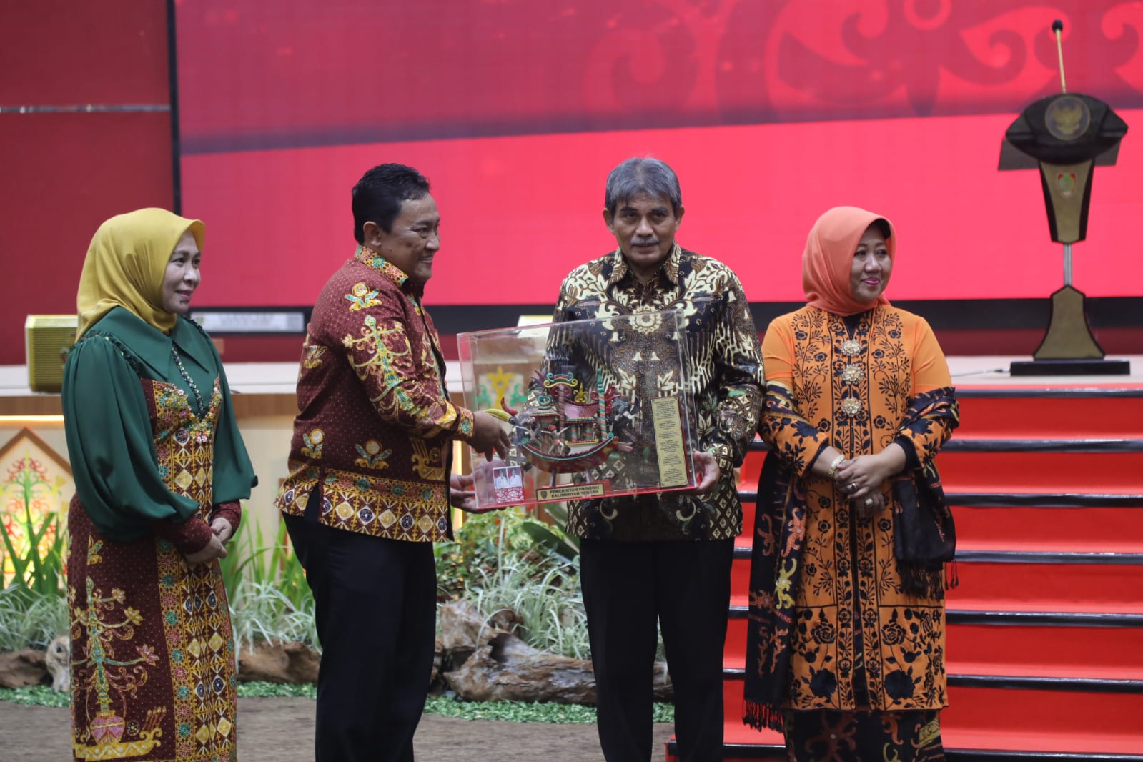 Wagub Kalteng Edy Pratowo Hadiri Acara Lepas Sambut Kajati Kalteng