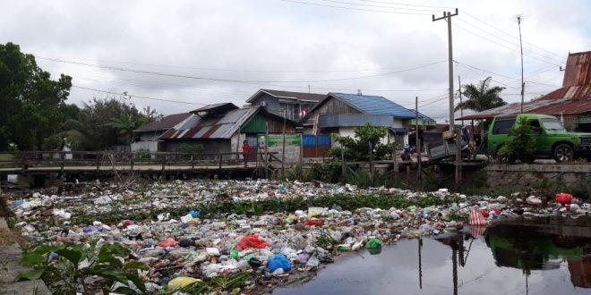 Walikota Perintahkan Dinas Terkait Bersihkan Tumpukan Sampah di Pangaringan