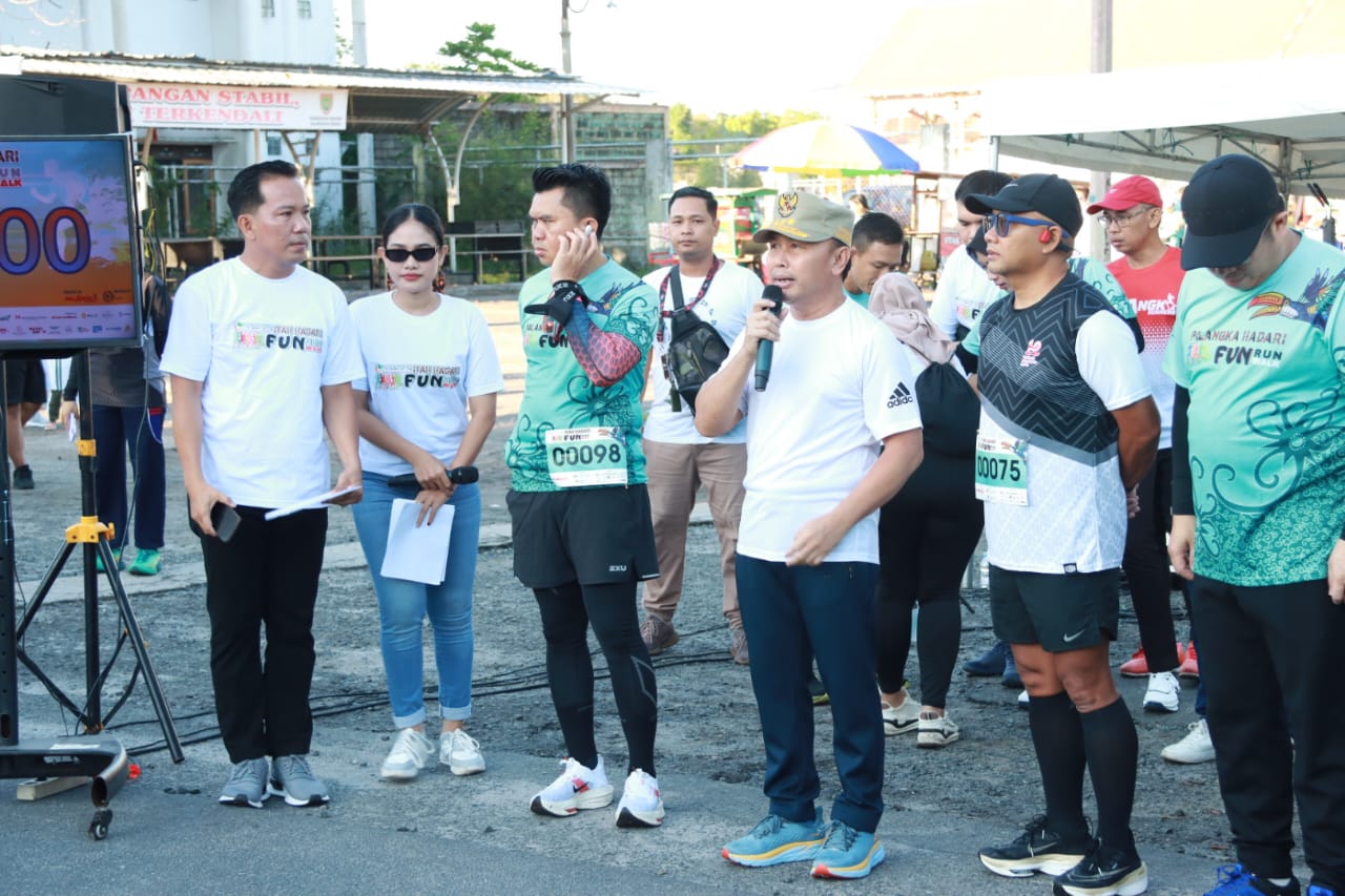 Gubernur Sugianto Sabran Lepas Fun Run Fun Walk 5 K dan 3 K