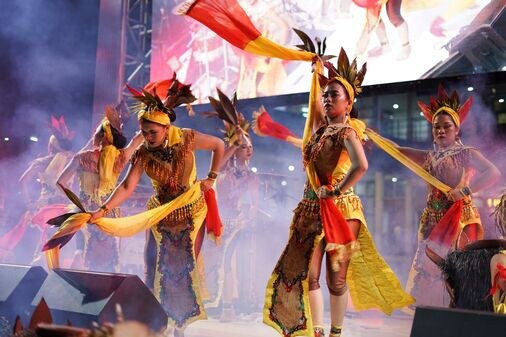 Tim Kesenian Kalteng Ikuti Festival Satu Hari Bersama Kalimantan Tengah di Sarinah Jakarta