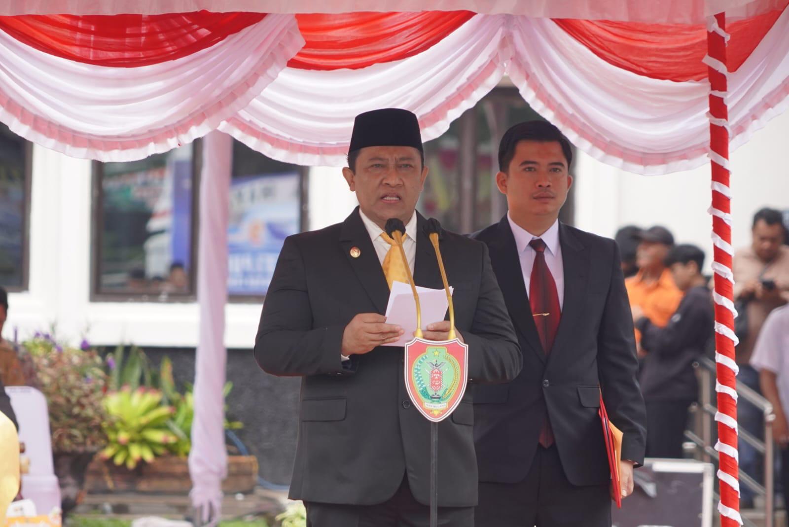  Peringati Hari Bhakti Ke-79 Pekerjaan Umum dan Penataan Ruang, Pemprov Kalteng Laksanakan Upacara Bendera