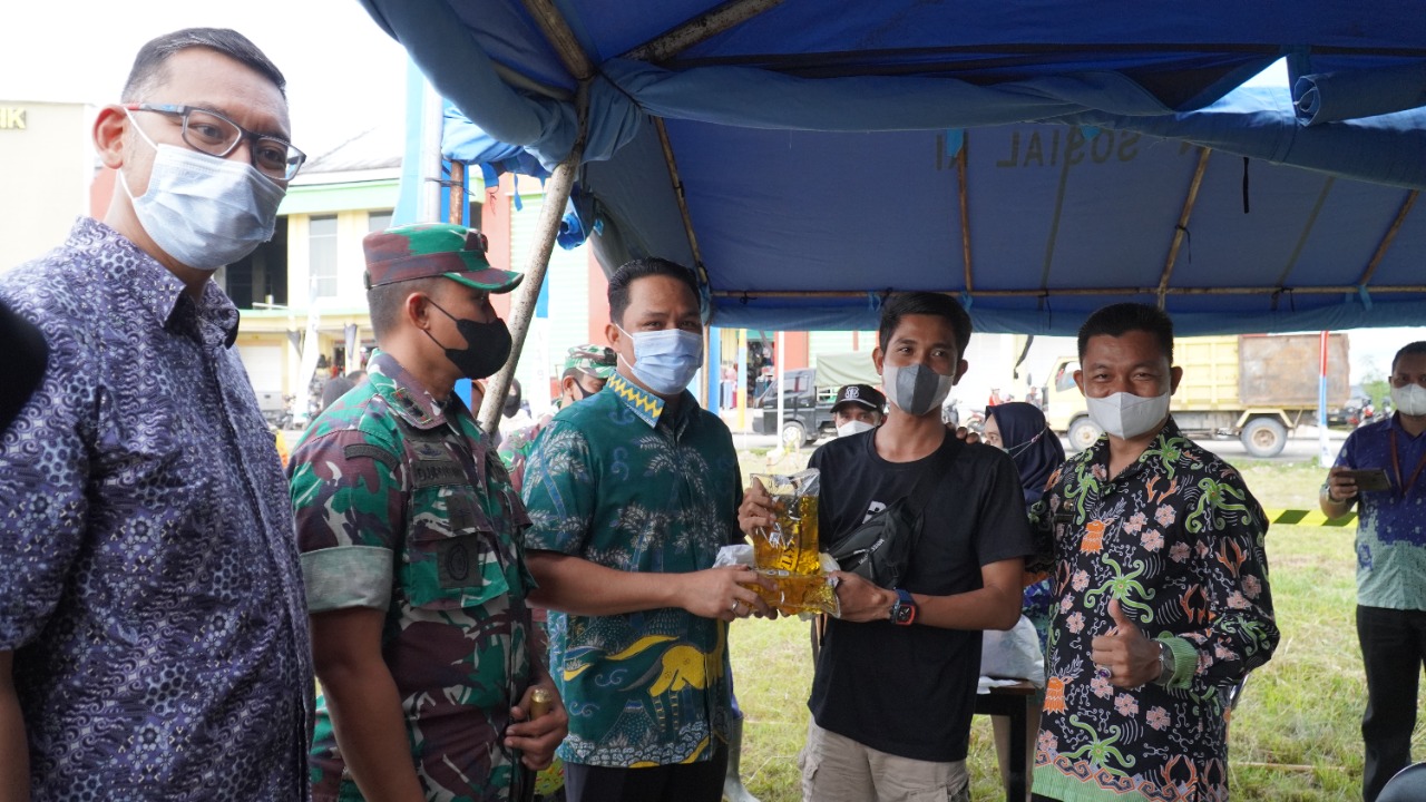 Bupati Dorong Pemulihan Ekonomi Melalui Bazaar UKM Lamandau 2022