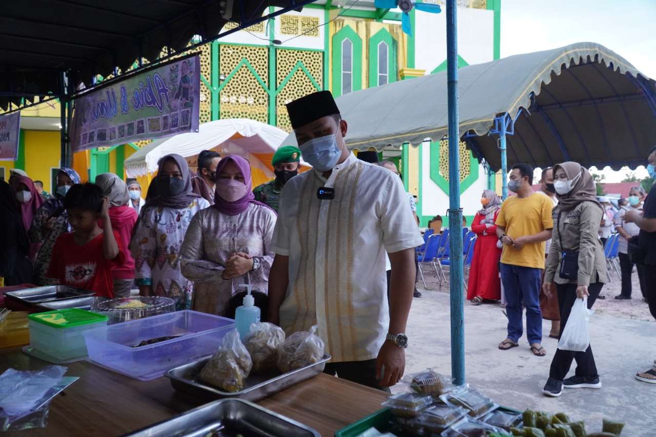 Bupati Ingatkan Para Pedagang Jaga Higienitas Dagangan di Gelaran Pasar Ramadan