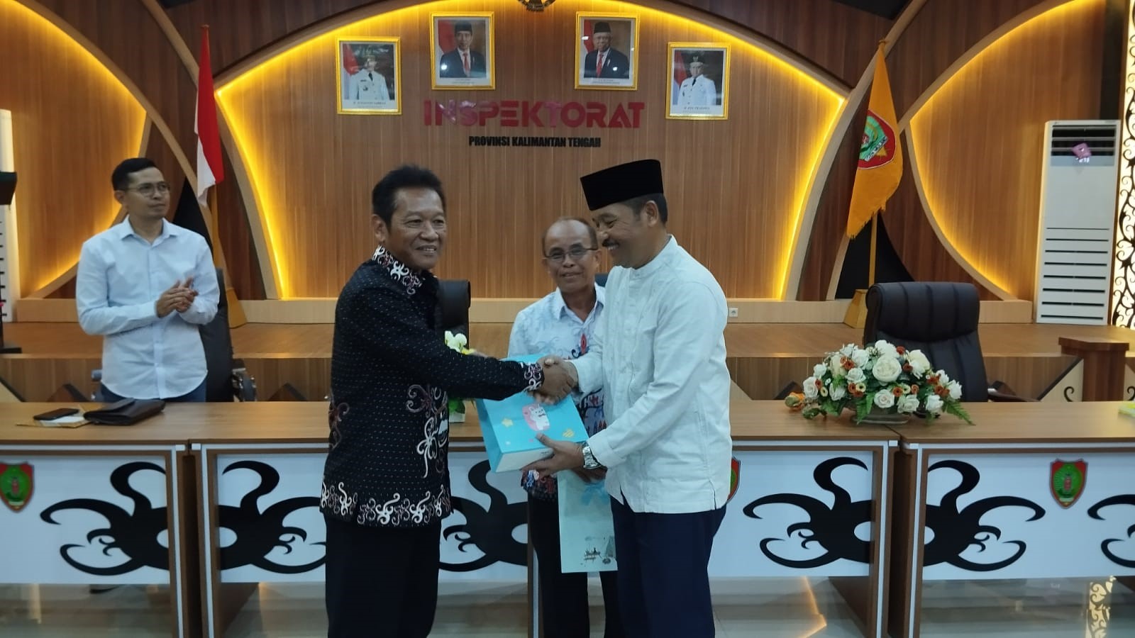Inspektorat Daerah Prov. Kalteng Adakan Buka Puasa Bersama dan Pelepasan PNS Purna Tugas