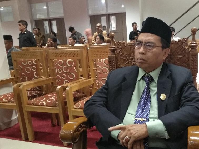 Anggota DPRD Pulang Pisau Setuju Jika Pemerintah Blokir Facebook