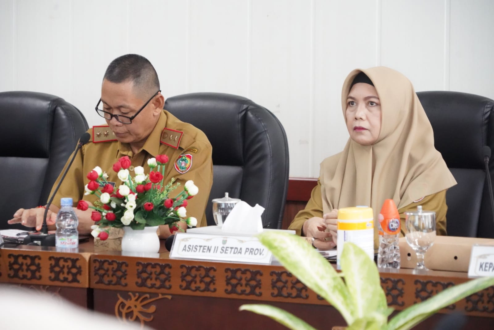 Tekan Laju Inflasi, Asisten Ekbang Sri Widanarni Minta Kabupaten/ Kota Gencarkan Pasar Murah 