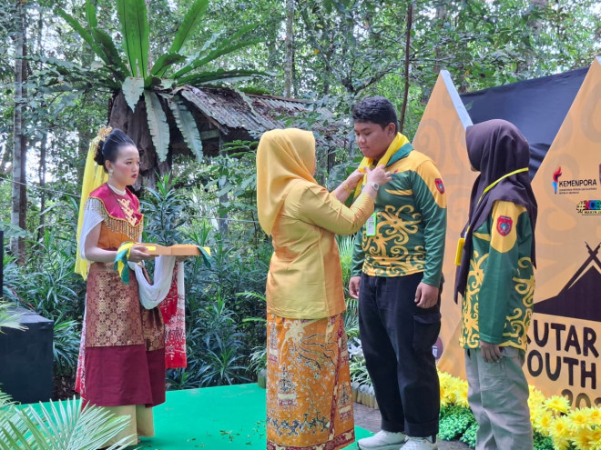 Kutaringin Youth Camp 2026 Resmi Dibuka, Bupati Hj. Nurhidayah Dorong Lahirnya Pemimpin Muda Berkarakter