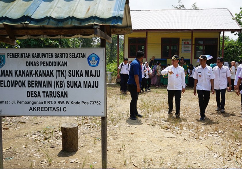 Serap Aspirasi Masyarakat, Pj Bupati Barsel Kunjungi 5 Desa di Wilayah Dusun Utara