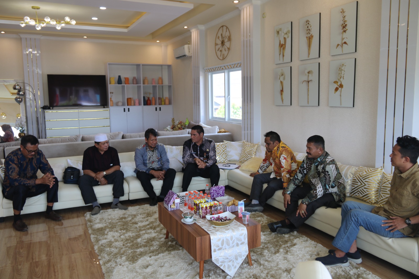 Bapenda Prov. Kalteng Terima Kunjungan DPRD Komisi IV Kab. Kotim Terkait Strategi Tingkatkan PAD