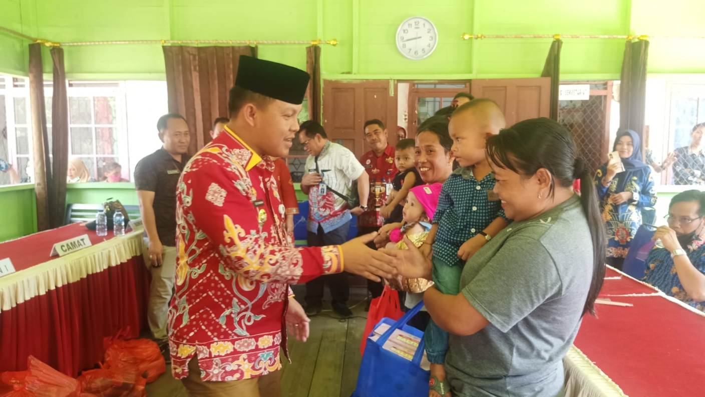 Pj. Bupati Barsel Kunjungi Desa Sababilah dan Desa Pamangka Kecamatan Dusun Selatan