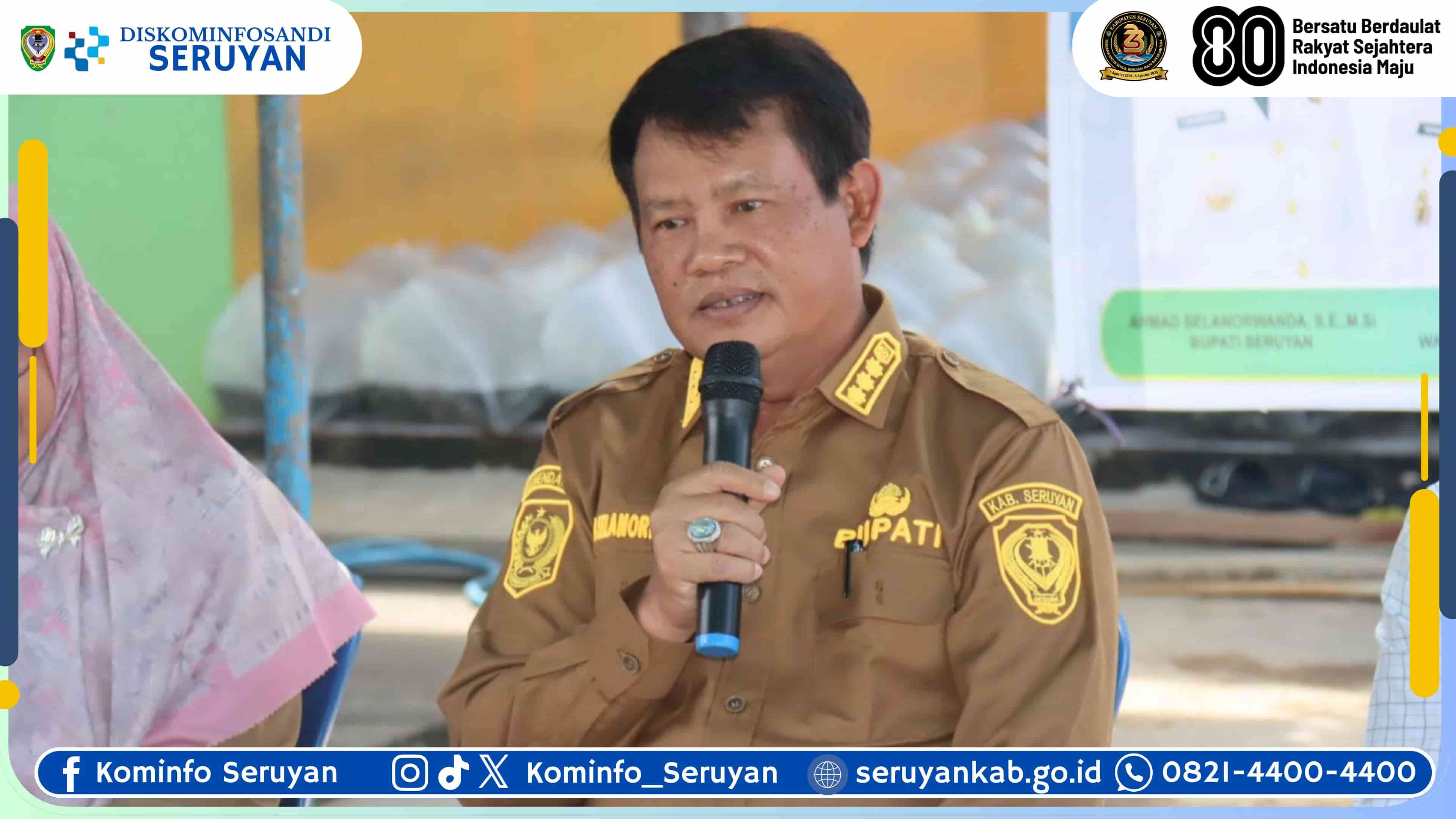 Dorong Kemandirian Ekonomi Masyarakat Desa, Bupati Seruyan Salurkan Bantuan kepada Kelompok Budidaya Ikan di Desa Pematang Limau