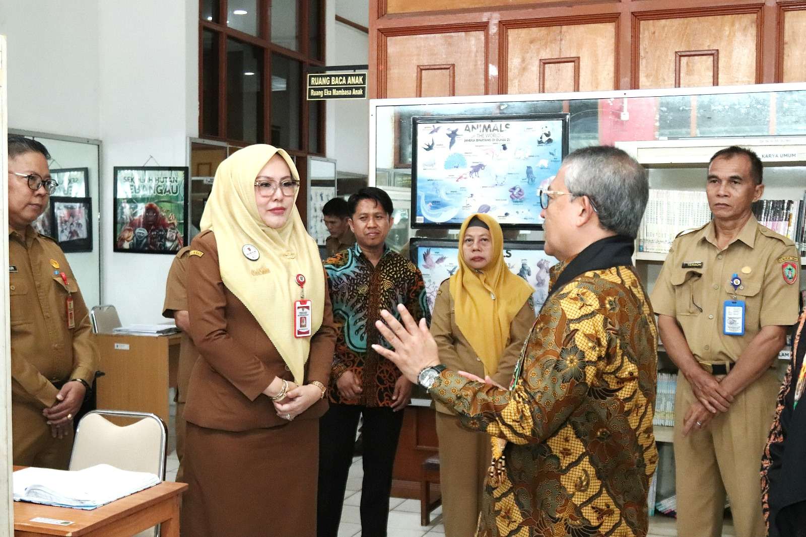 Kunjungi Dispursip Kalteng, Kepala Perpusnas RI Serap Aspirasi Terkait Literasi di Kalimantan Tengah