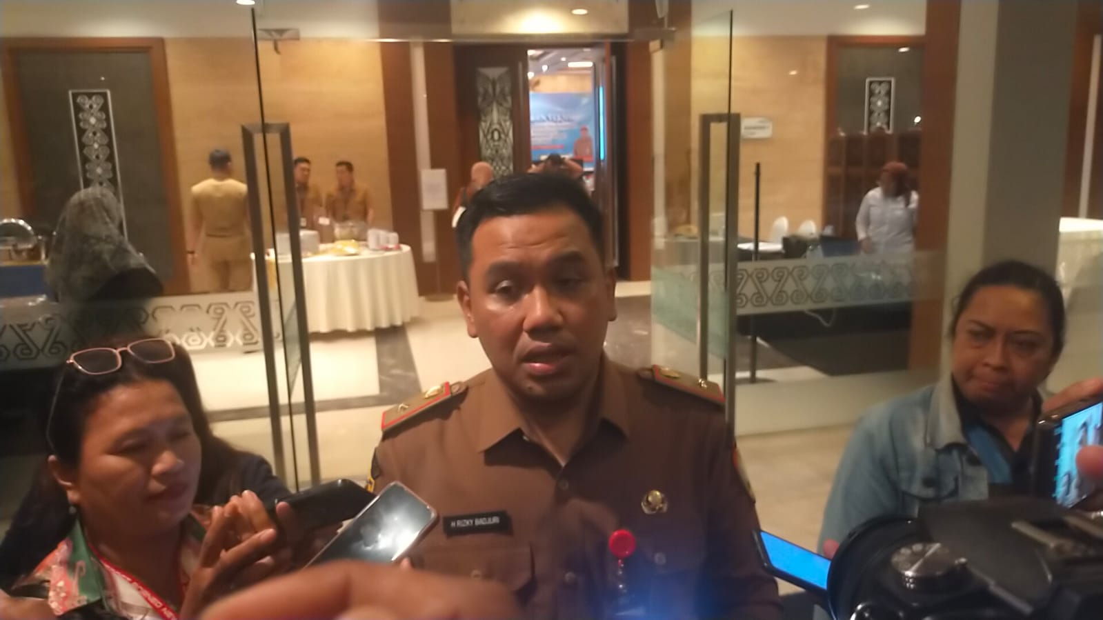 Gelar Bimtek Peningkatan Kapasitas Tim Pendataan, Kadisbun Prov. Kalteng Harapkan SDM Miliki Kompetensi GIS