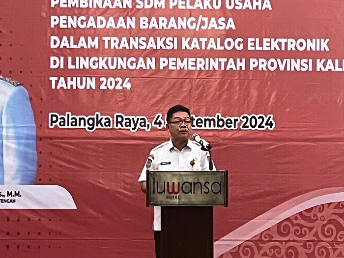 Harapkan Pengadaan Efisien dan Kompetitif, Asisten Ekbang Buka Pembinaan SDM Pelaku Usaha Pengadaan Barang/Jasa dalam Transaksi Katalog Elektronik