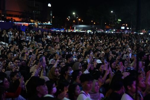 Semarakkan HUT RI ke-79, Puncak Borneo Decafest 2024 Hadirkan Hadari Kahayan Glow Run