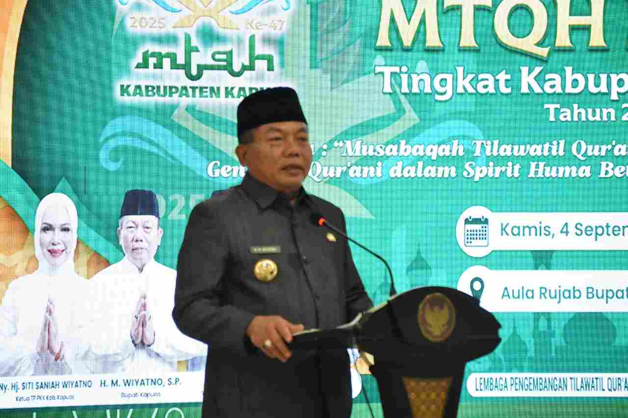 Bupati Kapuas Kukuhkan Dewan Hakim MTQH ke-47 Tingkat Kabupaten Kapuas