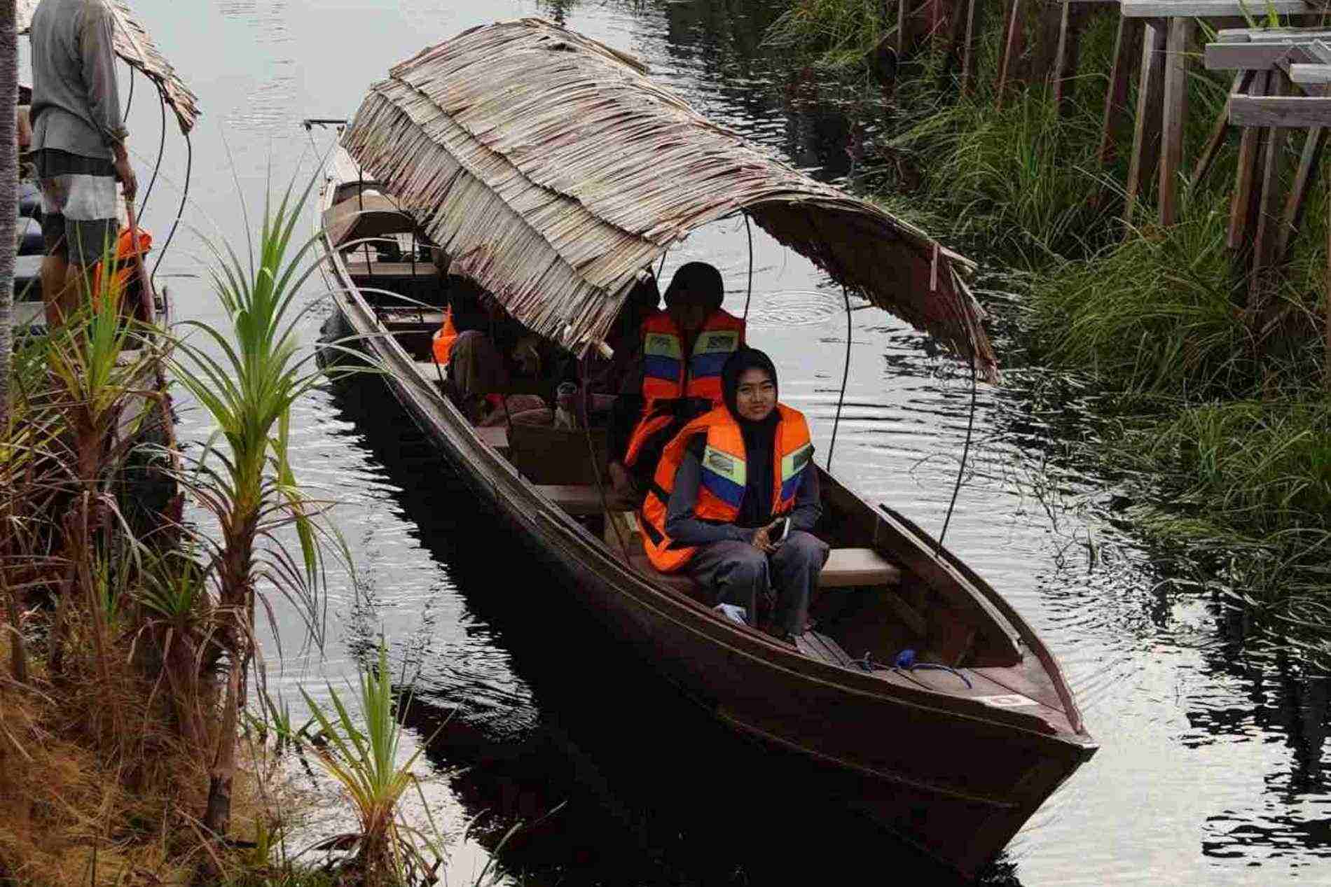 Kolaborasi Komunitas Gelar Jelajah Hutan Sebangau, Belajar Bersama Mengenal Ekosistem Gambut