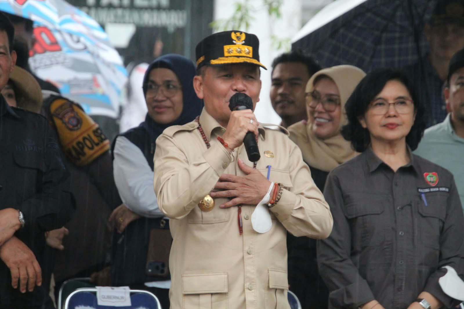 Gubernur Agustiar Sabran Turun ke Seruyan, Salurkan Bantuan di Seruyan Raya, Danau Seluluk, dan Hanau
