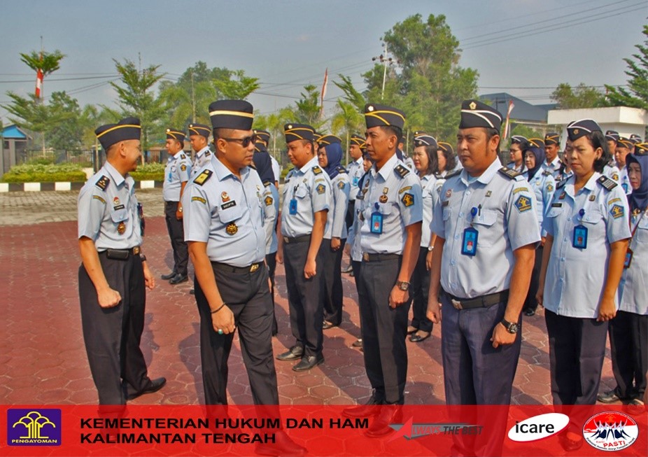 Semangat Pegawai Kanwil Kalteng Mengikuti Apel Pagi Sebagai Sarana Membangun Komitmen Kedispilinan