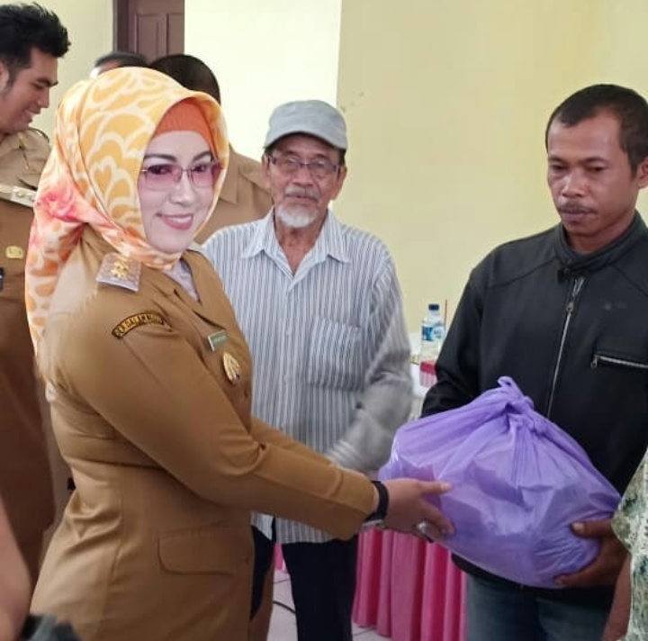 Jelang Natal, Pemko Palangkaraya Gelar Pasar Murah di Sepuluh Lokasi