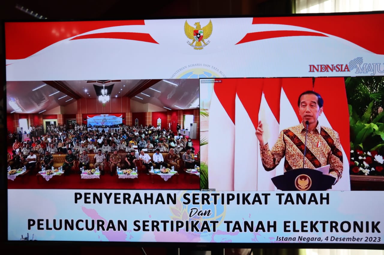 Wagub Edy Pratowo Hadiri Secara Virtual Penyerahan dan Peluncuran Sertipikat Tanah Elektronik oleh Presiden RI
