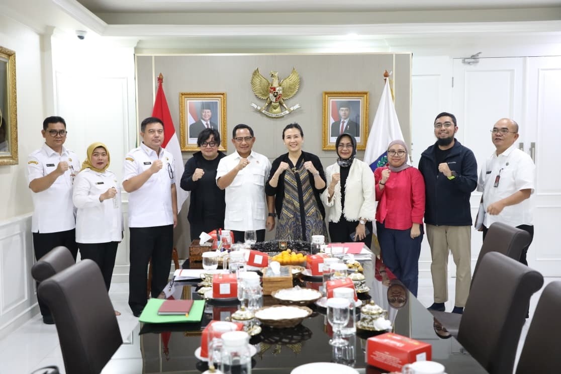 Mendagri Tito dan Wamen PPPA Veronica Bahas Keterlibatan Perempuan dalam Ketahanan Pangan