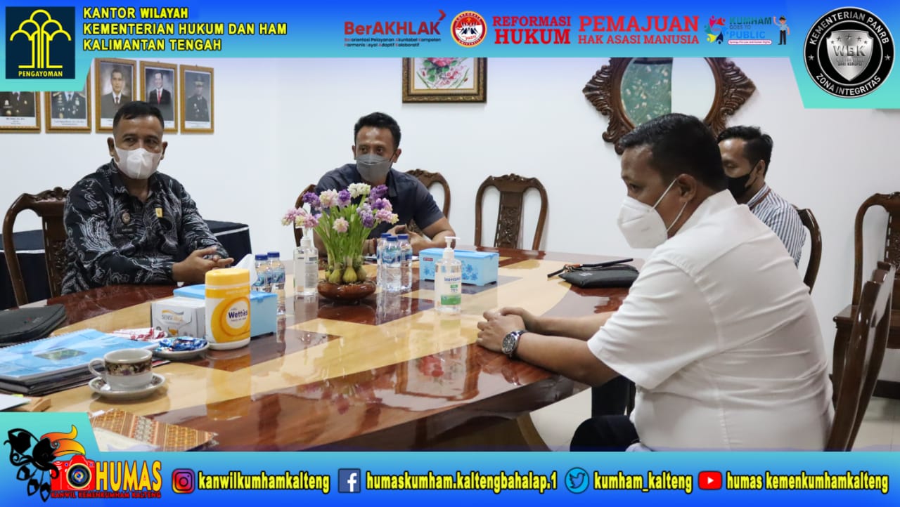 Pentingnya Perlindungan Kesehatan Dalam Bekerja, Kakanwil Kemenkumham Kalteng Terima Kunjungan Kepala BPJS Ketenagakerjaan Cabang Palangka Raya