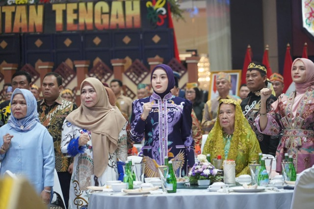 Estafet Kepemimpinan Kalteng  Berlanjut, Sugianto Sabran- Agustiar Sabran Sertijab