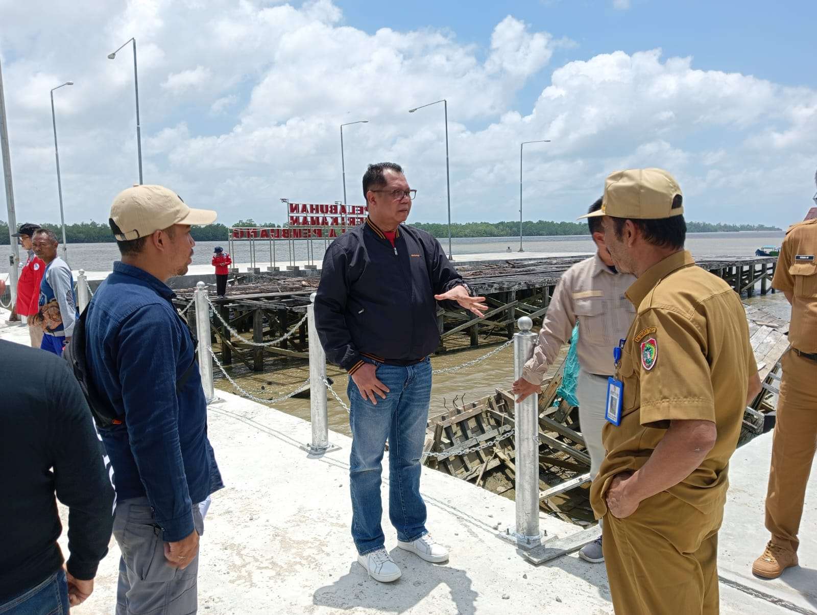 Implemetasikan Program Gubernur Kalteng, Dislutkan Buka Gerai Layanan Perizinan Bagi Nelayan Tahun 2025