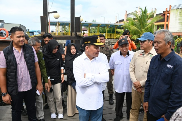 Gubernur Agustiar Sabran Pastikan Infrastruktur yang Memadai di Pelabuhan Tanjung Puting Kumai
