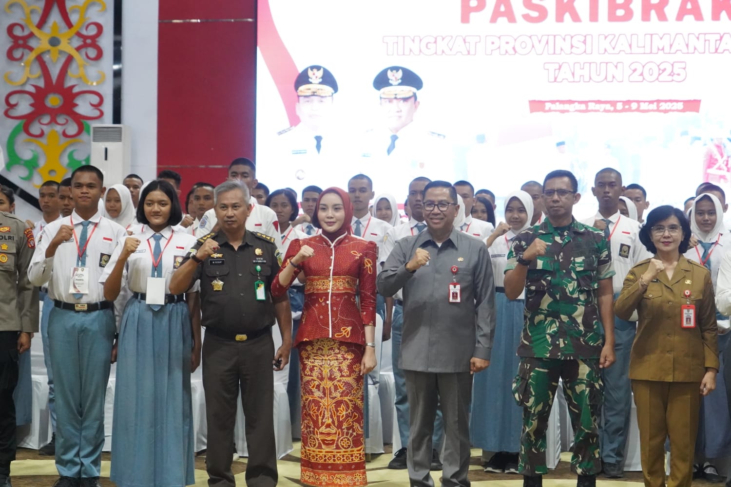 Ketua TP-PKK Aisyah Thisia Agustiar Sabran Harapkan Calon Paskibraka Bangga Mewakili Kalteng di Tingkat Nasional