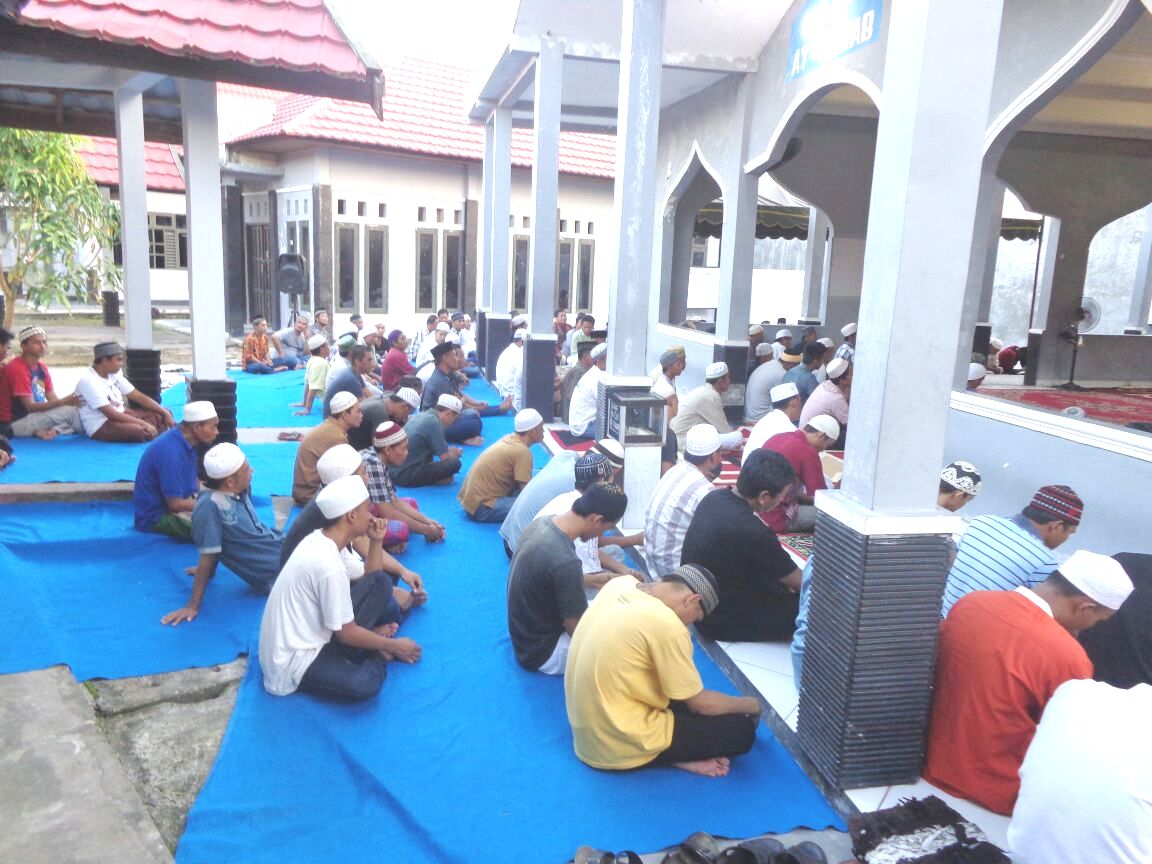 Kakanwil Dan Kepala UPT Se-Kota Palangka Raya Hadiri Peringatan Nuzulul Quran Dan Buka Bersama WBP LPKN Kasongan  