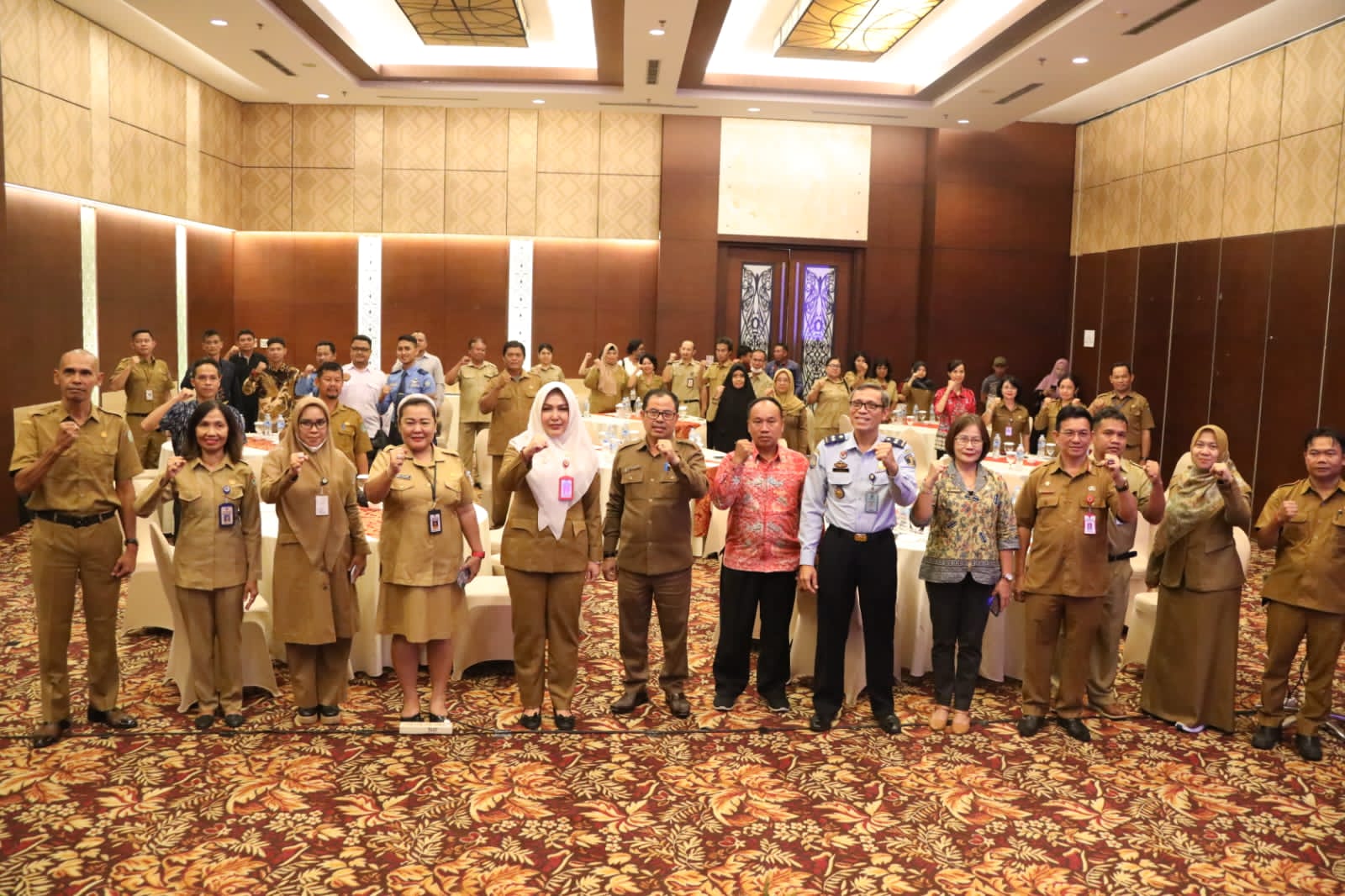 Kadisbudpar Kalteng Buka Sosialisasi Penerbitan Izin Membawa Cagar Budaya ke Luar Daerah